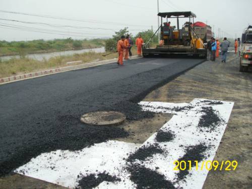 運(yùn)河南路、邗江河北路施橋段、華揚(yáng)東路及華揚(yáng)河開(kāi)挖等